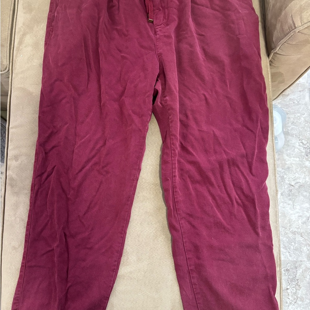 Women’s Old Navy Burgundy Pants